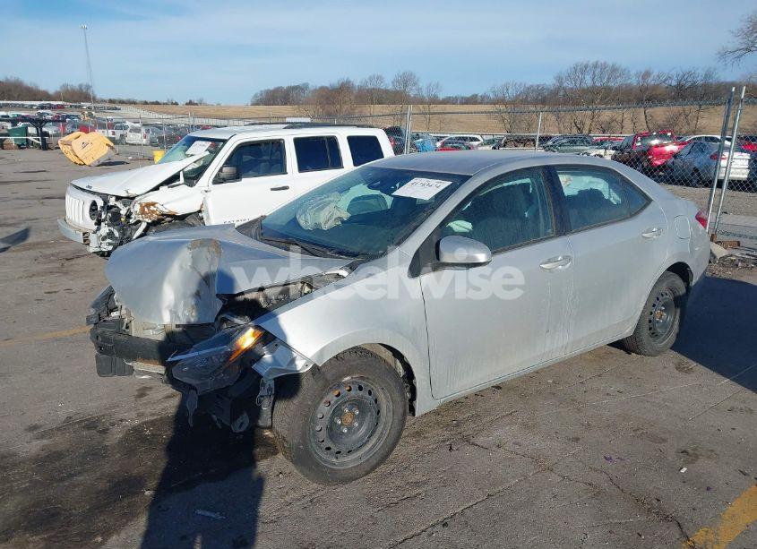 Photo 2 of 2017 Toyota Corolla LE (VIN 2T1BURHE6HC939172)