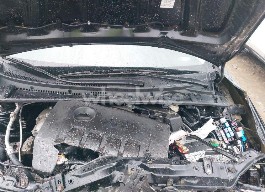 Photo 10 of 2017 Toyota Corolla LE (VIN 2T1BURHE6HC940130)