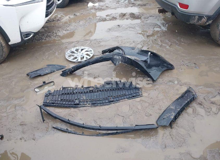 Photo 12 of 2017 Toyota Corolla LE (VIN 2T1BURHE6HC940130)