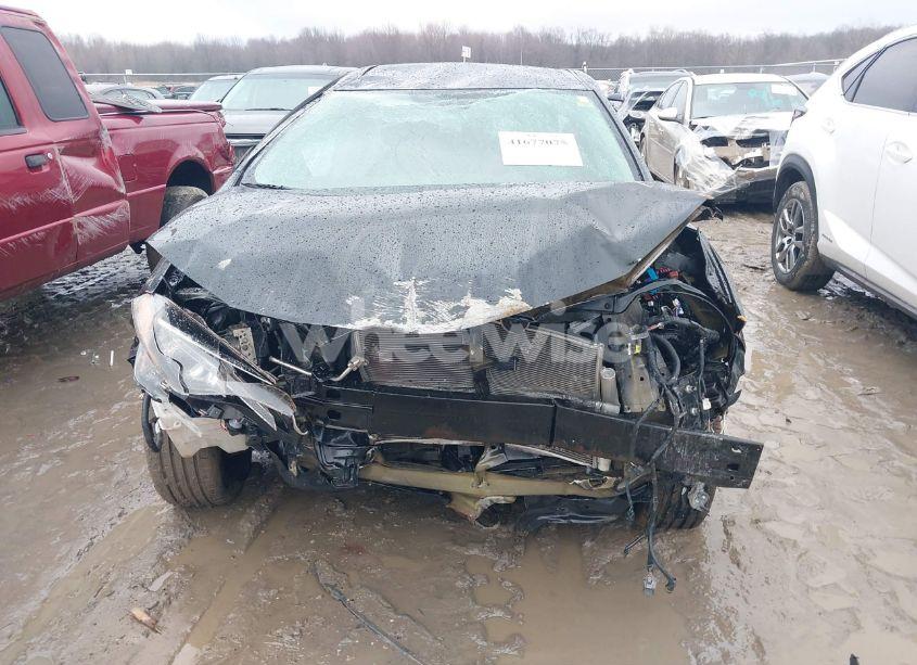 Photo 6 of 2017 Toyota Corolla LE (VIN 2T1BURHE6HC940130)