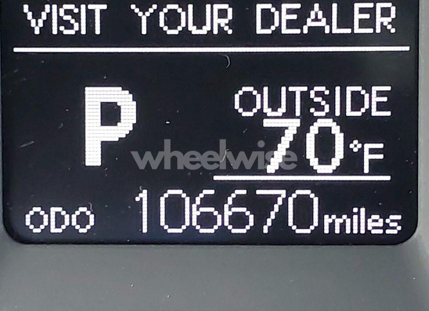 Photo 15 of 2017 Toyota Corolla LE (VIN 2T1BURHE6HC944355)