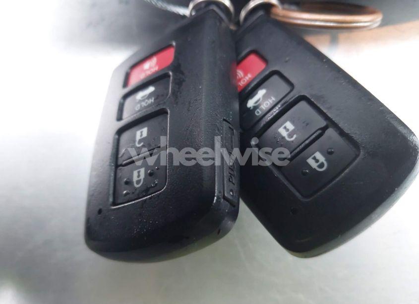 Photo 11 of 2017 Toyota Corolla XLE (VIN 2T1BURHE6HC960216)