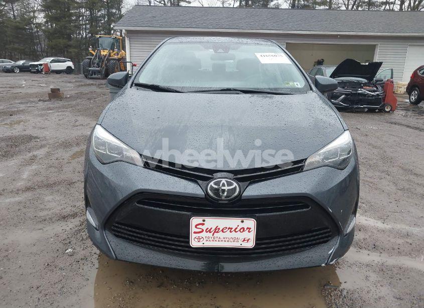 Photo 12 of 2017 Toyota Corolla XLE (VIN 2T1BURHE6HC960216)