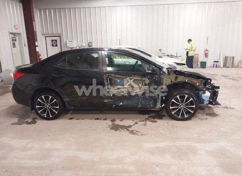 Photo 13 of 2018 Toyota Corolla SE (VIN 2T1BURHE6JC011920)