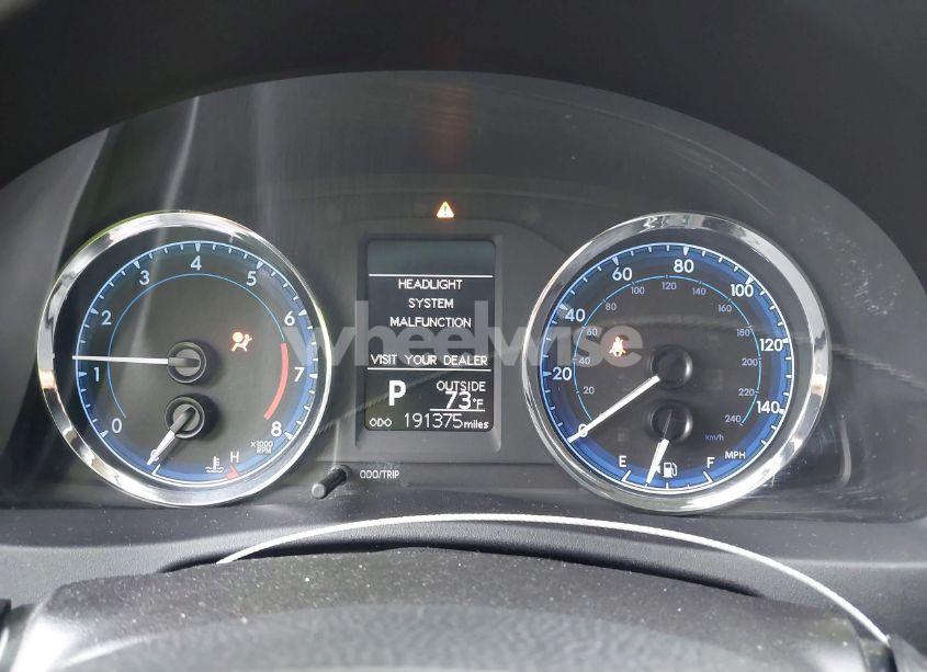 Photo 7 of 2018 Toyota Corolla LE (VIN 2T1BURHE6JC012680)