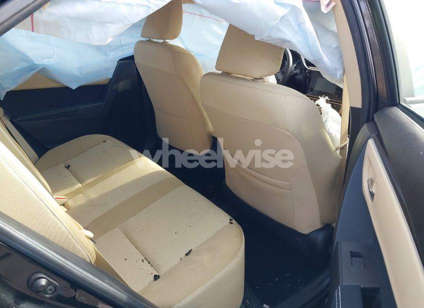 Photo 8 of 2018 Toyota Corolla LE (VIN 2T1BURHE6JC017829)