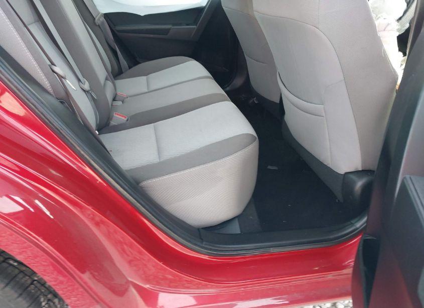 Photo 8 of 2018 Toyota Corolla LE (VIN 2T1BURHE6JC038339)