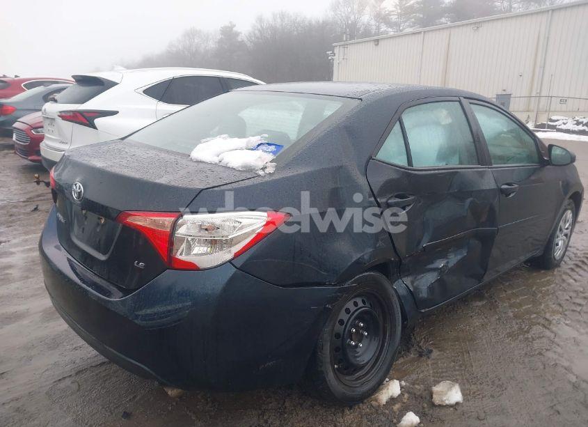 Photo 4 of 2018 Toyota Corolla LE (VIN 2T1BURHE6JC051933)