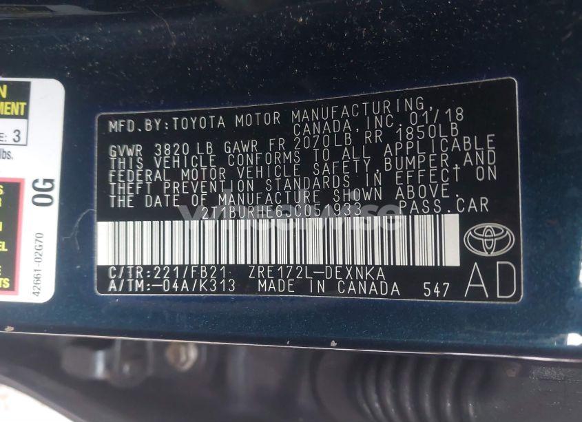 Photo 9 of 2018 Toyota Corolla LE (VIN 2T1BURHE6JC051933)