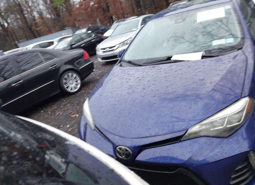 Photo 12 of 2018 Toyota Corolla XSE (VIN 2T1BURHE6JC054136)