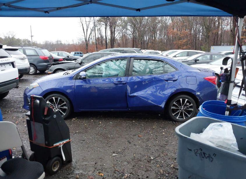 Photo 14 of 2018 Toyota Corolla XSE (VIN 2T1BURHE6JC054136)