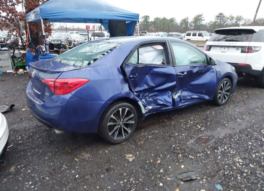 Photo 4 of 2018 Toyota Corolla XSE (VIN 2T1BURHE6JC054136)