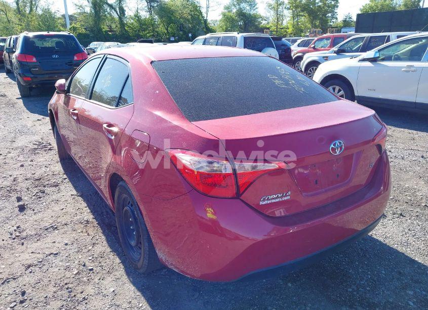Photo 3 of 2018 Toyota Corolla LE (VIN 2T1BURHE6JC057196)