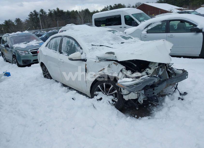 2018 Toyota Corolla SE (VIN 2T1BURHE6JC057943) main photo