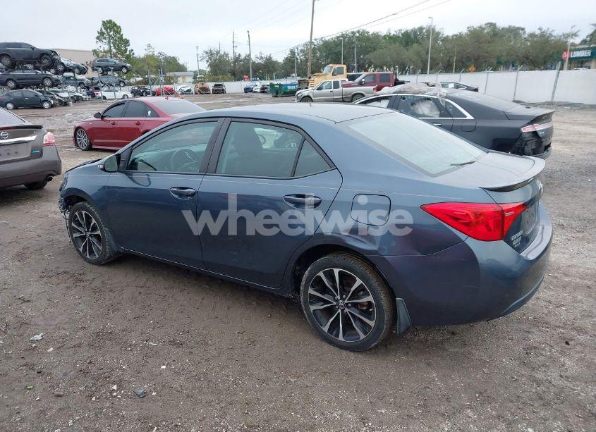 Photo 14 of 2018 Toyota Corolla SE (VIN 2T1BURHE6JC069154)
