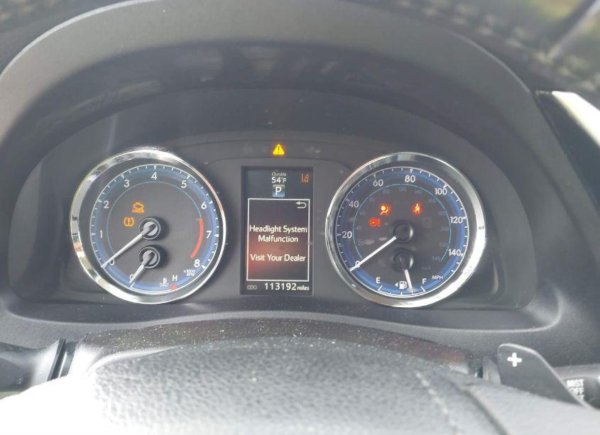 Photo 7 of 2018 Toyota Corolla SE (VIN 2T1BURHE6JC073415)