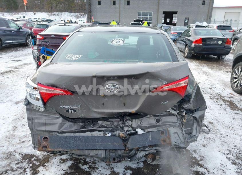 Photo 16 of 2018 Toyota Corolla LE (VIN 2T1BURHE6JC074161)