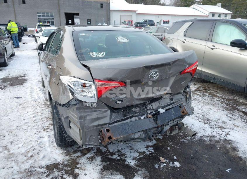 Photo 6 of 2018 Toyota Corolla LE (VIN 2T1BURHE6JC074161)