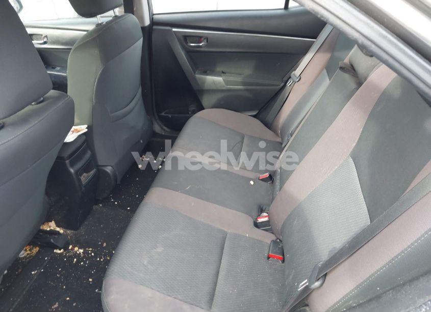 Photo 8 of 2018 Toyota Corolla LE (VIN 2T1BURHE6JC074161)