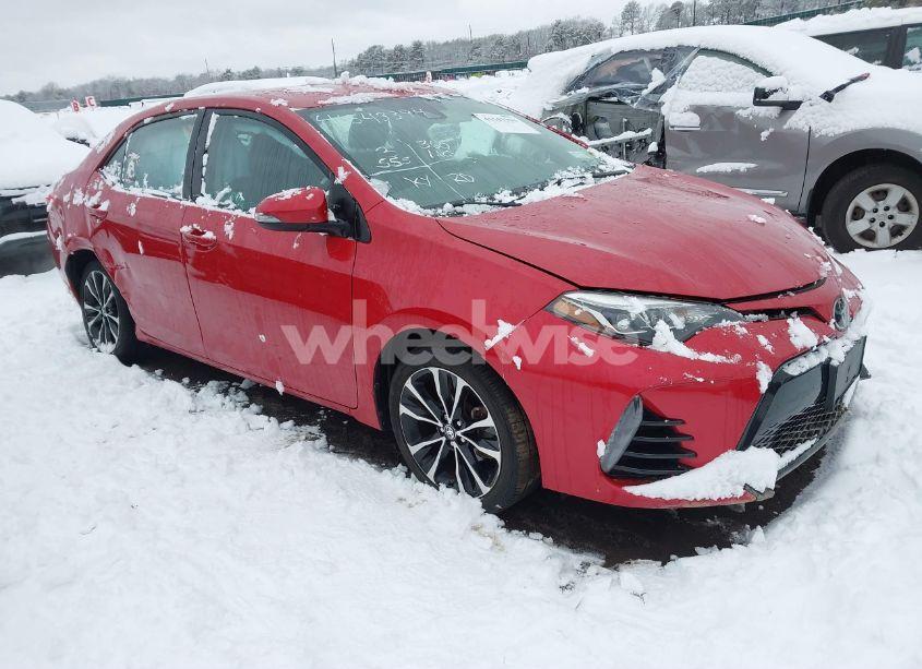 2018 Toyota Corolla SE (VIN 2T1BURHE6JC076007) main photo