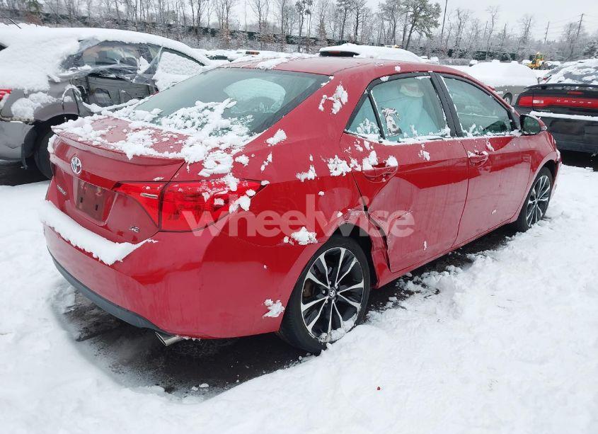 Photo 4 of 2018 Toyota Corolla SE (VIN 2T1BURHE6JC076007)