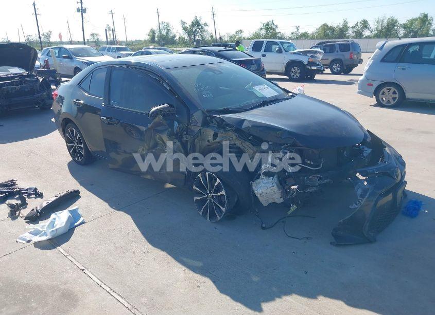 2018 Toyota Corolla SE (VIN 2T1BURHE6JC089551) main photo