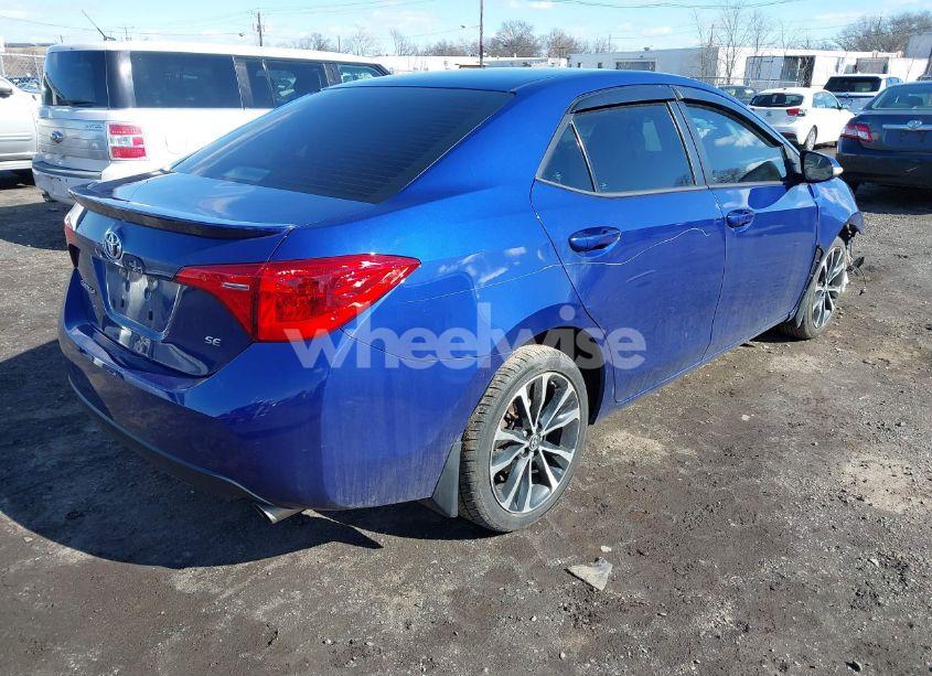 Photo 4 of 2018 Toyota Corolla SE (VIN 2T1BURHE6JC093468)