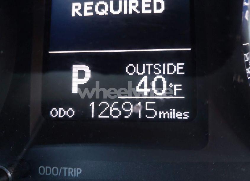 Photo 15 of 2018 Toyota Corolla LE (VIN 2T1BURHE6JC108096)