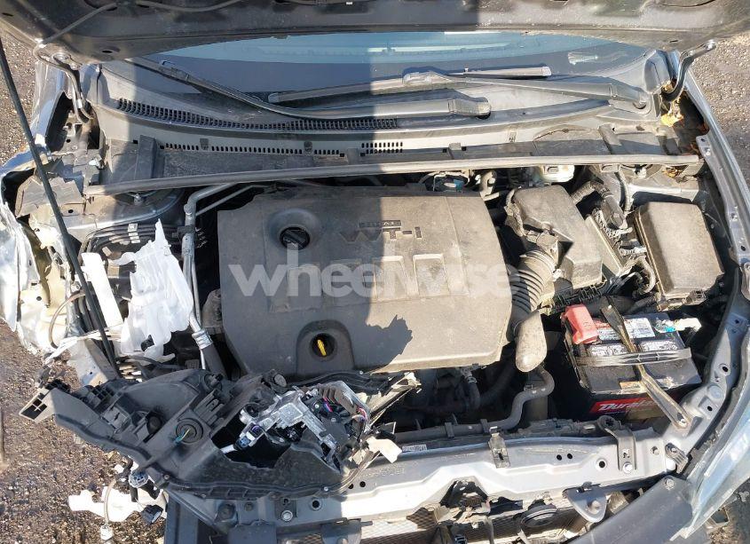 Photo 10 of 2018 Toyota Corolla LE (VIN 2T1BURHE6JC115064)