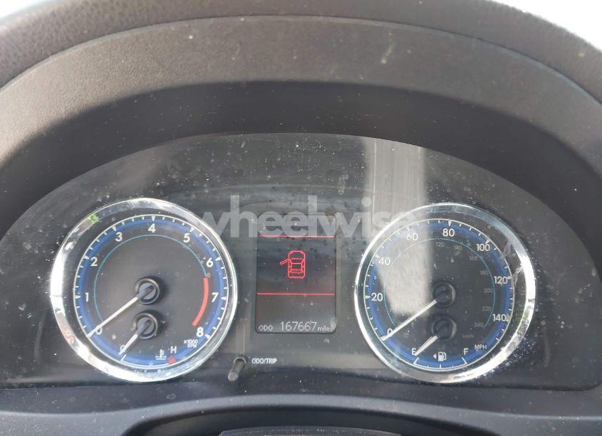 Photo 7 of 2018 Toyota Corolla L/LE/SE/XLE/XSE (VIN 2T1BURHE6JC963879)