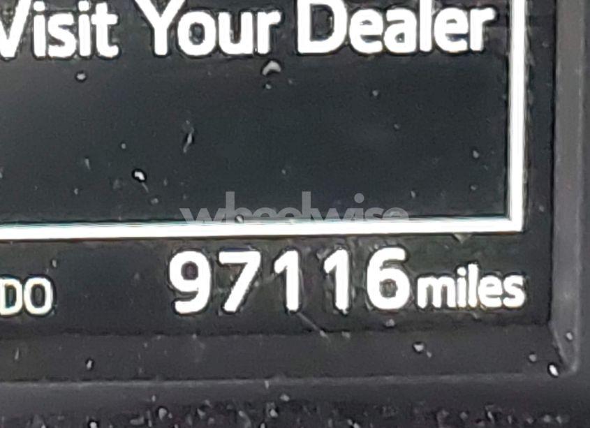 Photo 16 of 2018 Toyota Corolla XLE (VIN 2T1BURHE6JC970833)