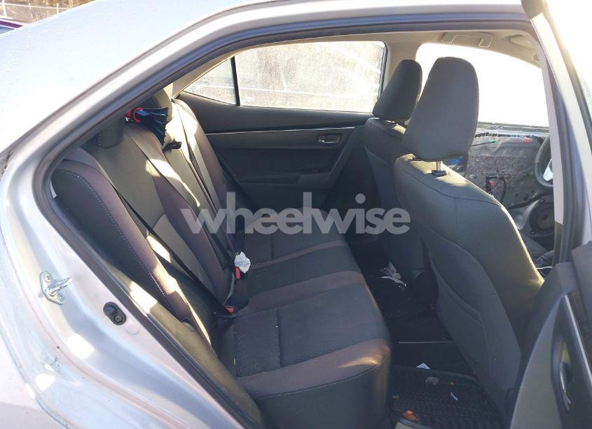 Photo 8 of 2018 Toyota Corolla LE (VIN 2T1BURHE6JC981654)