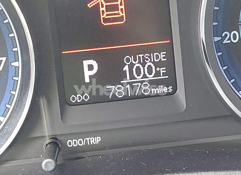 Photo 16 of 2018 Toyota Corolla LE (VIN 2T1BURHE6JC984747)