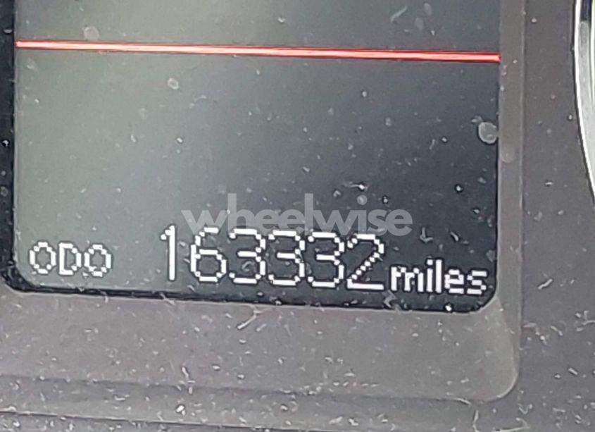 Photo 7 of 2018 Toyota Corolla LE (VIN 2T1BURHE6JC986644)