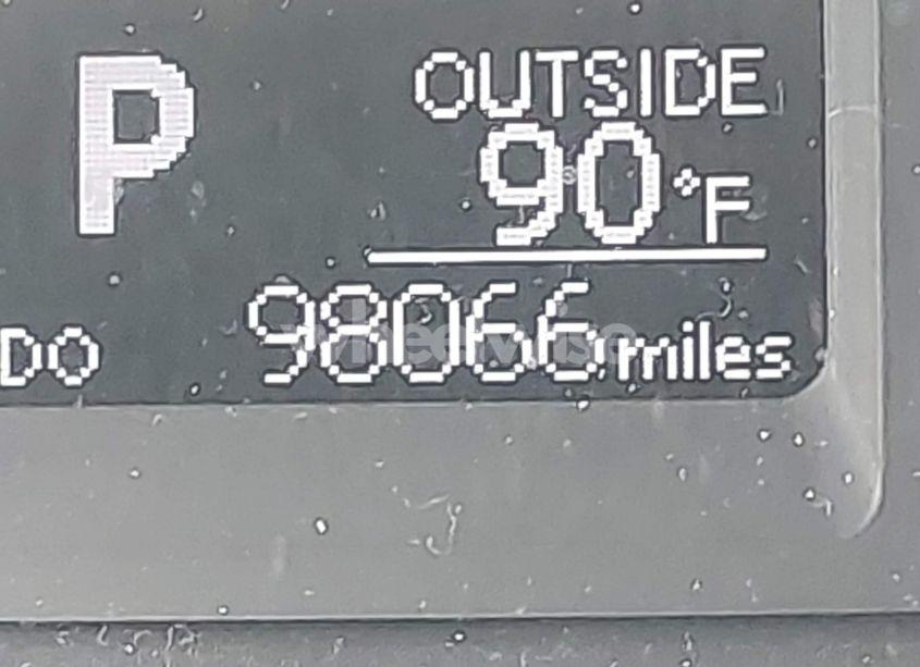 Photo 15 of 2018 Toyota Corolla LE (VIN 2T1BURHE6JC995411)