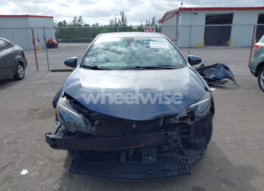 Photo 12 of 2019 Toyota Corolla L (VIN 2T1BURHE6KC127457)
