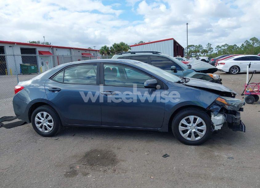 Photo 13 of 2019 Toyota Corolla L (VIN 2T1BURHE6KC127457)