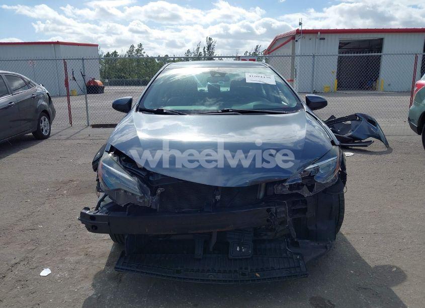 Photo 6 of 2019 Toyota Corolla L (VIN 2T1BURHE6KC127457)