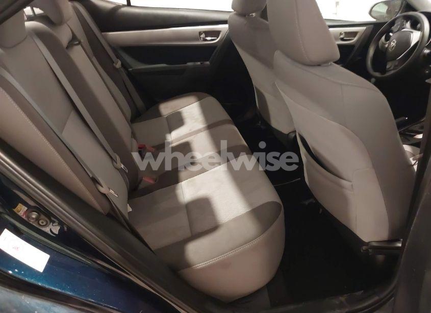 Photo 8 of 2019 Toyota Corolla LE (VIN 2T1BURHE6KC135767)