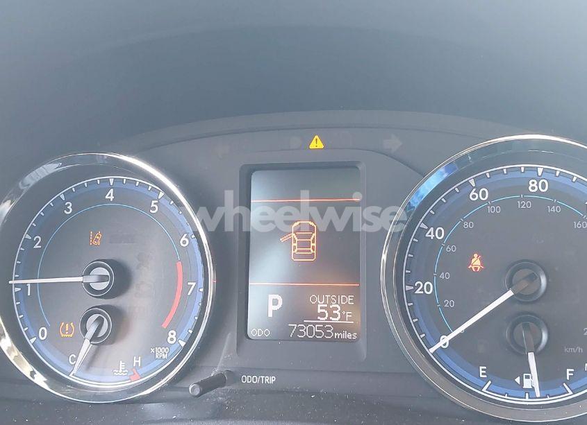 Photo 15 of 2019 Toyota Corolla LE (VIN 2T1BURHE6KC155100)