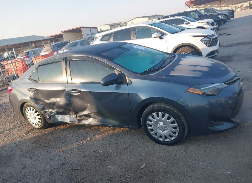 Photo 13 of 2019 Toyota Corolla LE (VIN 2T1BURHE6KC160846)