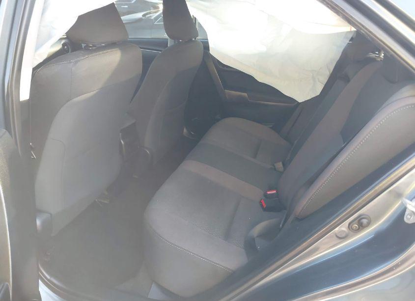 Photo 8 of 2019 Toyota Corolla LE (VIN 2T1BURHE6KC160846)