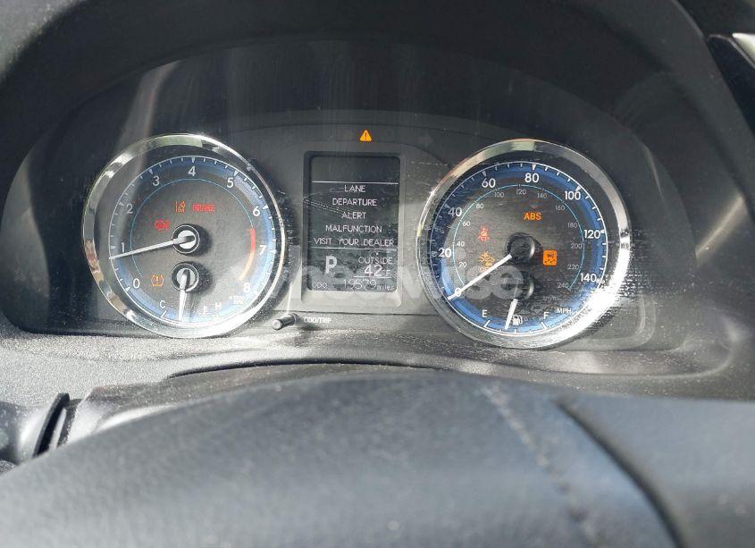 Photo 7 of 2019 Toyota Corolla LE (VIN 2T1BURHE6KC163374)