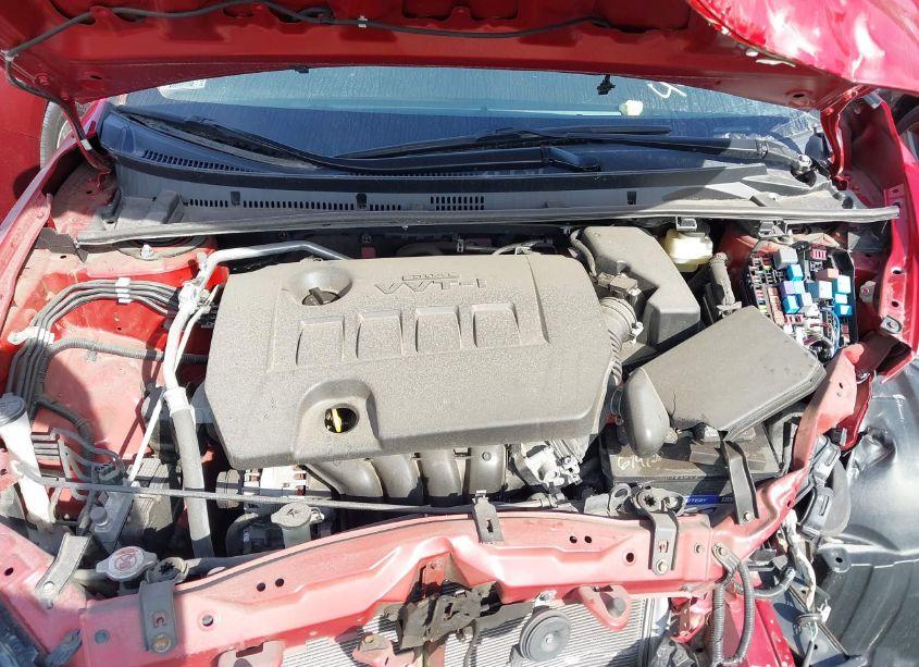 Photo 10 of 2019 Toyota Corolla LE (VIN 2T1BURHE6KC167795)