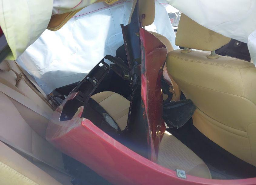 Photo 8 of 2019 Toyota Corolla LE (VIN 2T1BURHE6KC167795)