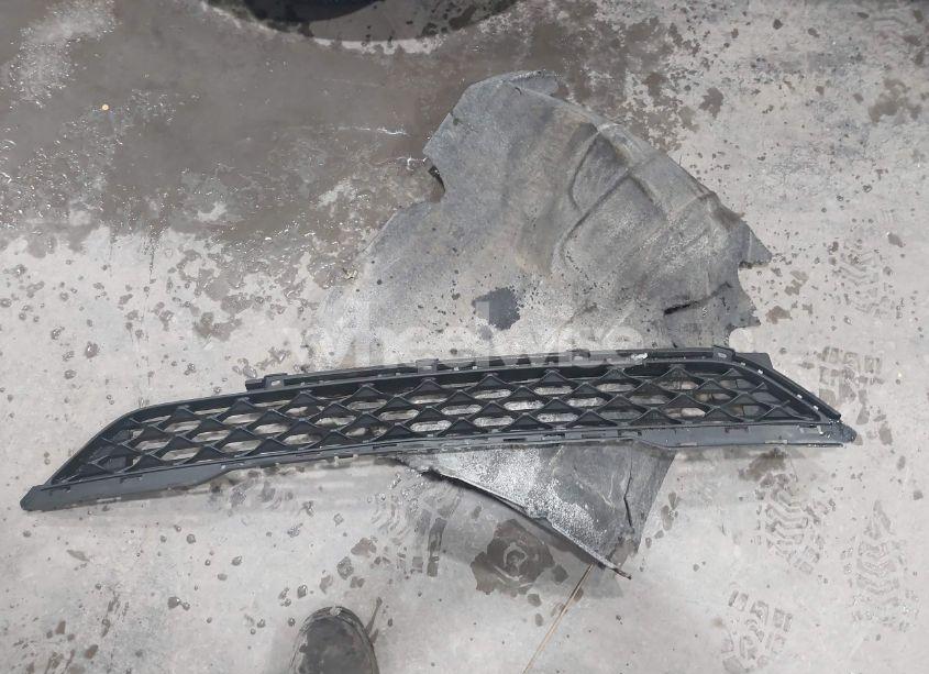 Photo 12 of 2019 Toyota Corolla LE (VIN 2T1BURHE6KC169529)