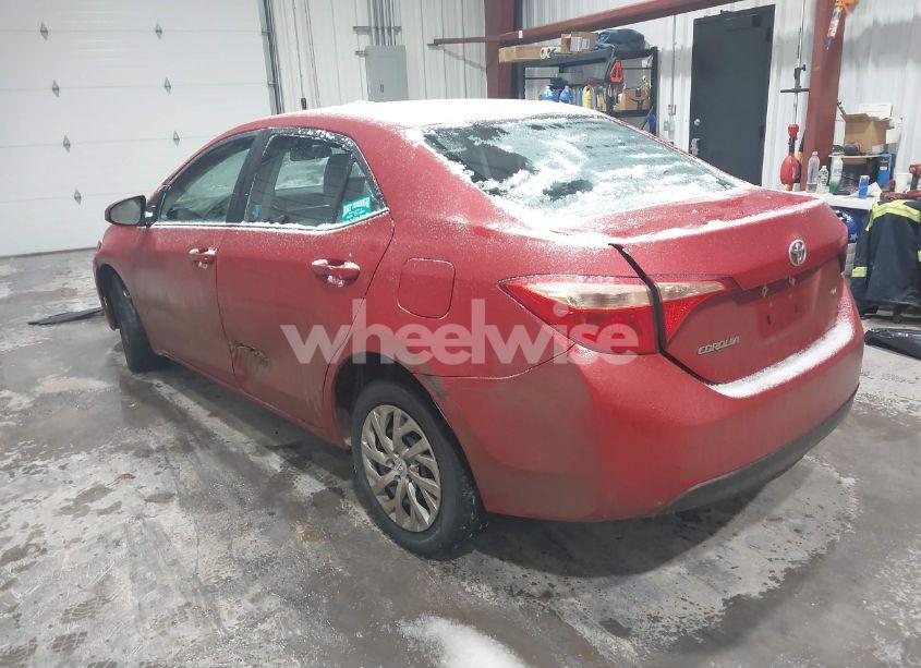 Photo 3 of 2019 Toyota Corolla LE (VIN 2T1BURHE6KC169529)