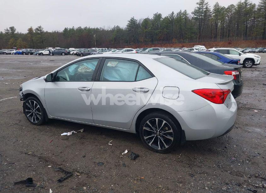 Photo 15 of 2019 Toyota Corolla SE (VIN 2T1BURHE6KC182863)