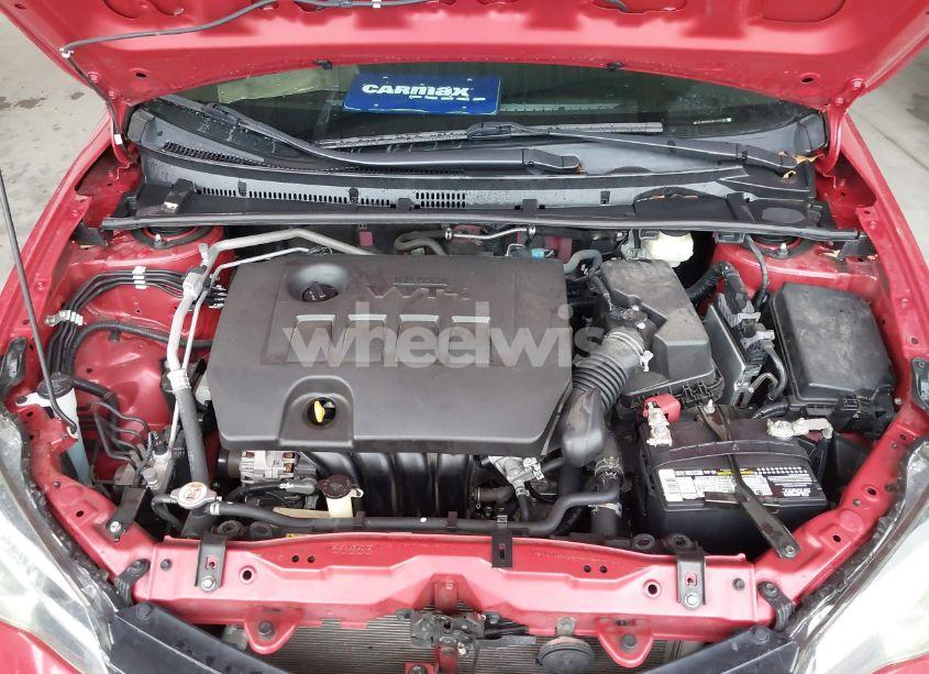 Photo 10 of 2019 Toyota Corolla LE (VIN 2T1BURHE6KC183480)