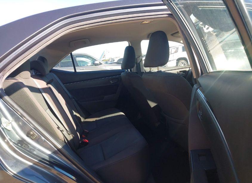 Photo 8 of 2019 Toyota Corolla LE (VIN 2T1BURHE6KC188162)